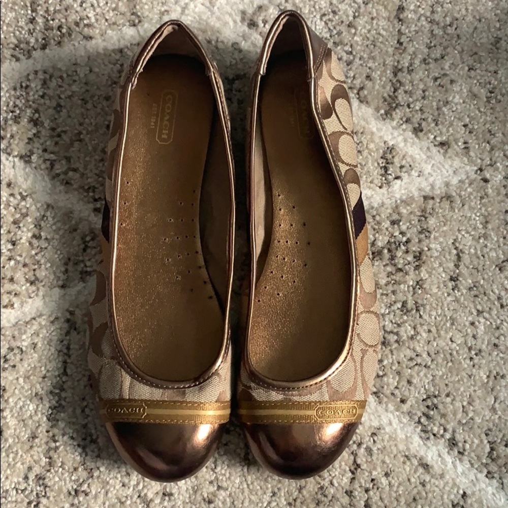 Coach Carie Bronze-colored flats